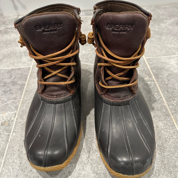 Sperry Women Duck Boots - Picture 1 of 6